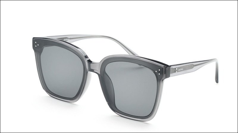 Mắt kính giúp bạn trở nên tự tin hơn